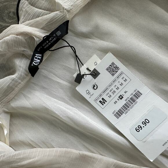 Zara Ruffled Midi Dress - Picture 8 of 8